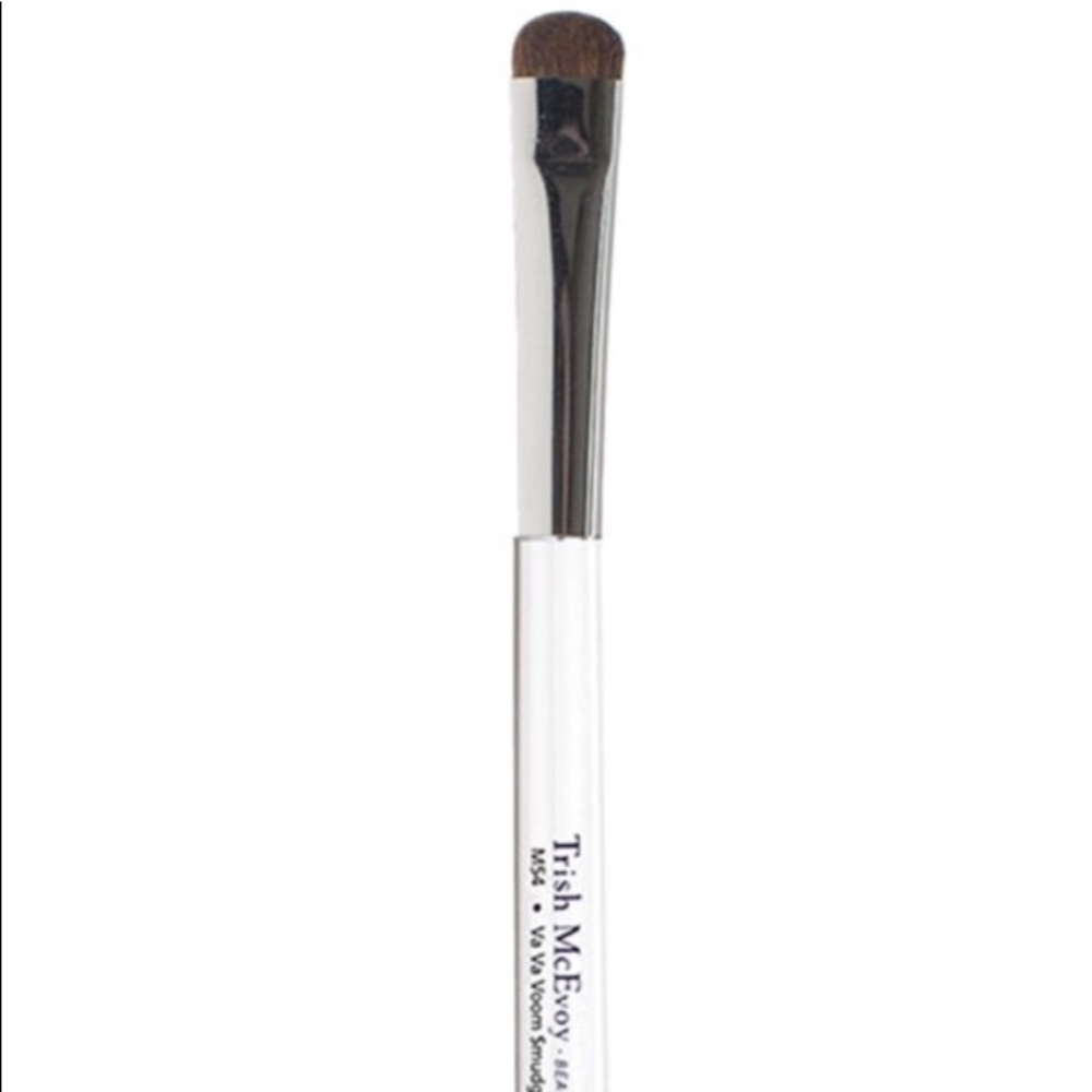 Trish Mcevoy  Smudge Brush M54